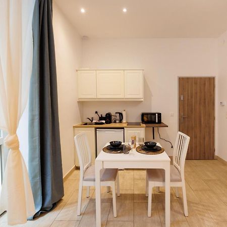 Cozy Market-Square Retreat Located In The Heart Of The 10Th District Vídeň Exteriér fotografie