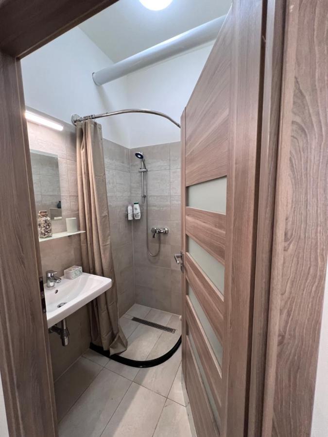 Cozy Market-Square Retreat Located In The Heart Of The 10Th District Vídeň Exteriér fotografie
