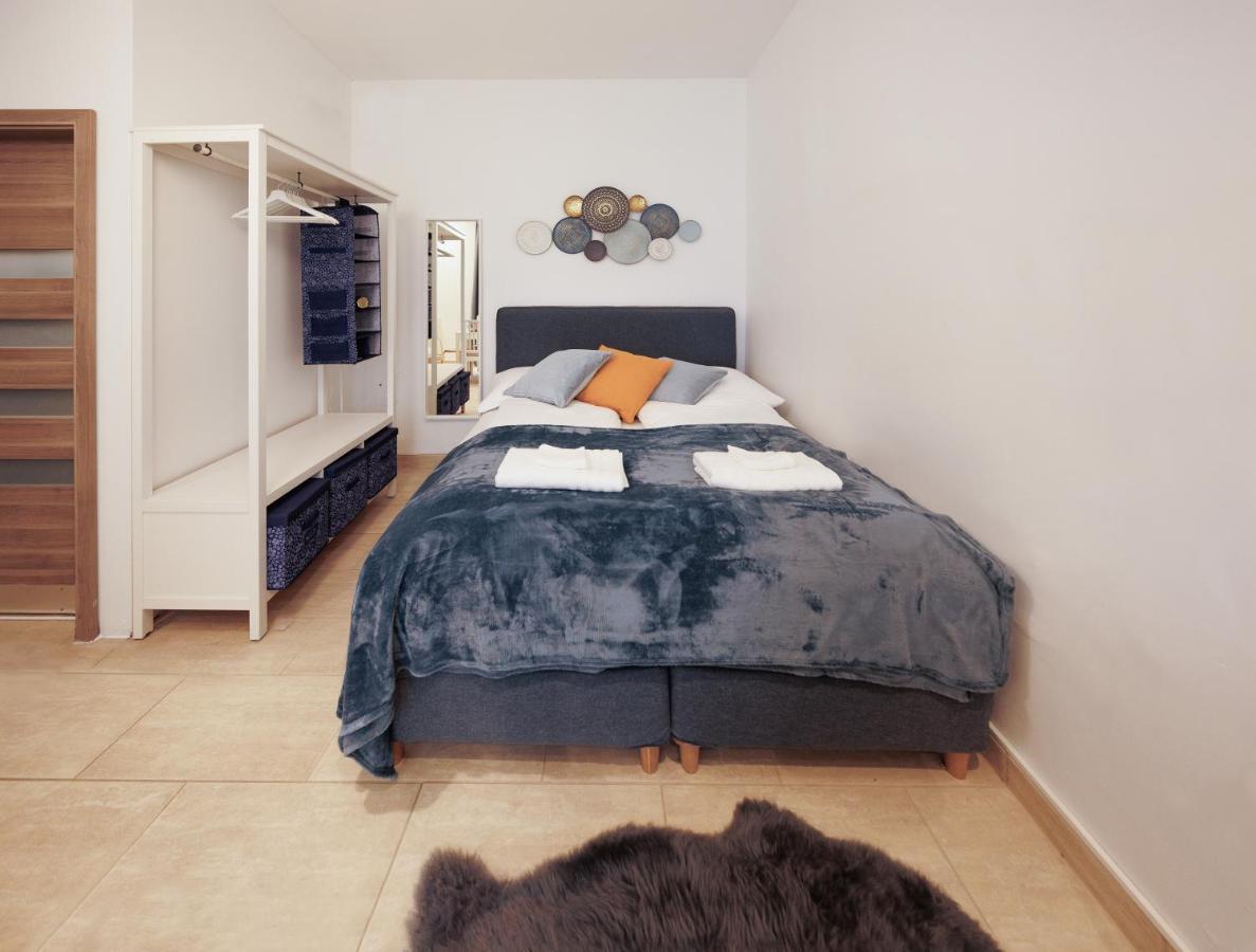 Cozy Market-Square Retreat Located In The Heart Of The 10Th District Vídeň Exteriér fotografie